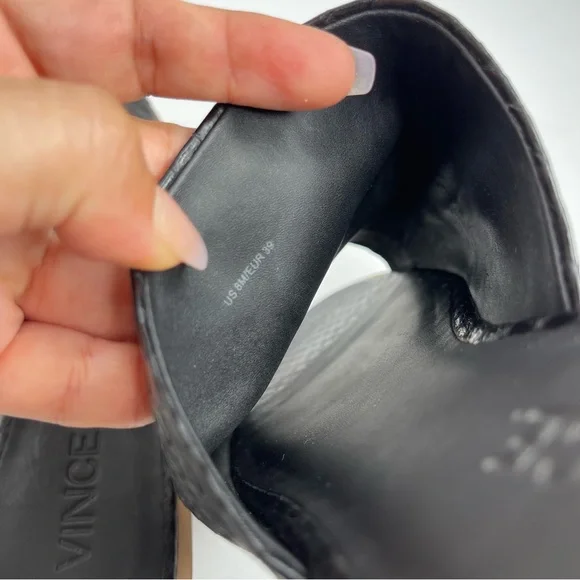 Vince Saskia Black Leather Snake Embossed Slide Flatform Sandal Size 8M Comfort - Picture 16 of 17